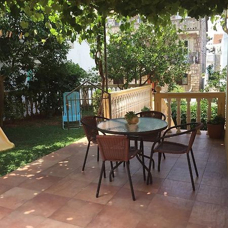 Apartments Vila Andja 斯韦蒂·斯特凡 外观 照片