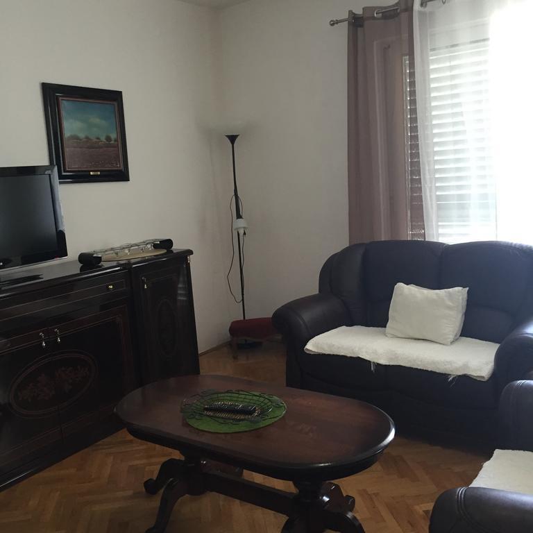 Apartments Vila Andja 斯韦蒂·斯特凡 外观 照片